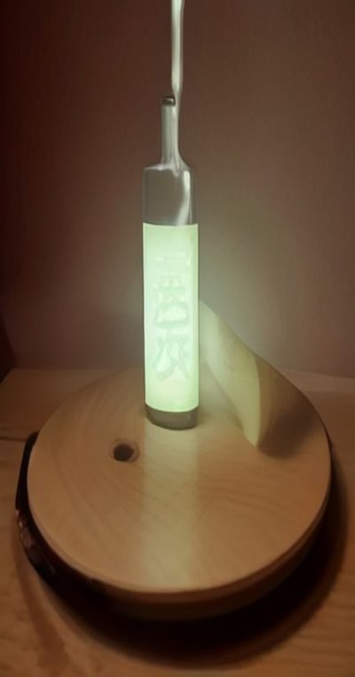 影院 App 离线下载管理界面，展示缓存进度与清晰度选项